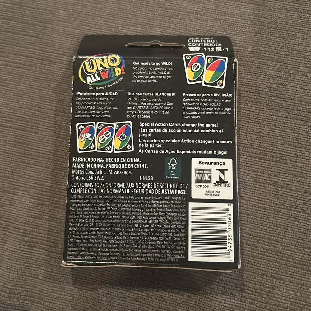 UNO All Wild! Card game - Picture 2 of 4